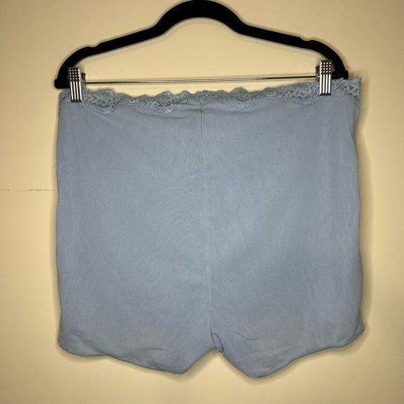 SKIMS NWT Women's Bridal Mesh Short Glacier Size 4X - Picture 7 of 9